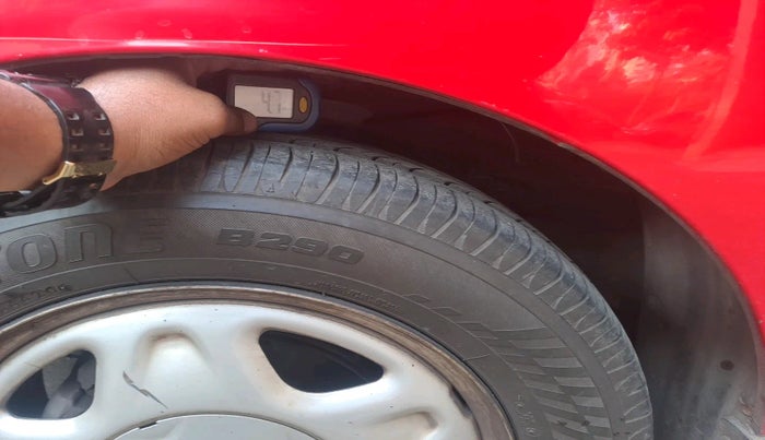 2010 Chevrolet Beat LS PETROL, Petrol, Manual, 73,826 km, tyre