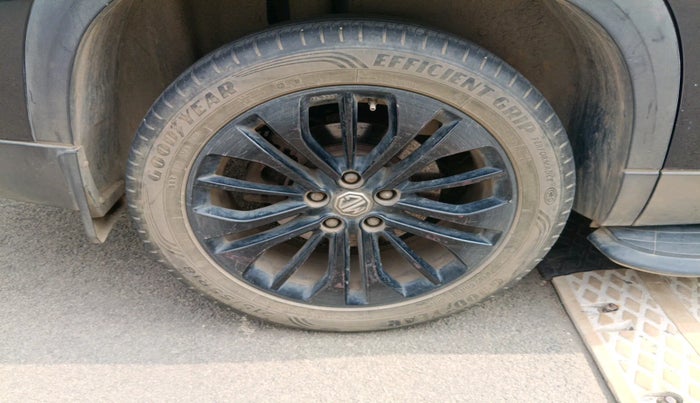 2021 MG HECTOR PLUS SHARP 1.5 PETROL TURBO DCT 6-STR, Petrol, Automatic, 34,510 km, tyre