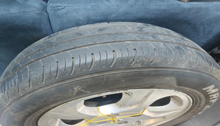 2015 Renault Lodgy 110 PS RXZ 7 STR, Diesel, Manual, 53,456 km, tyre