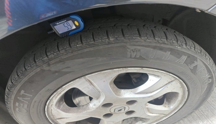 2015 Renault Lodgy 110 PS RXZ 7 STR, Diesel, Manual, 53,456 km, tyre