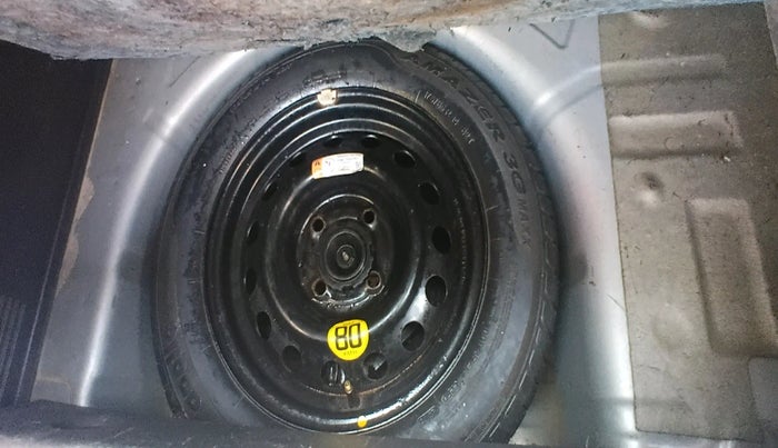 2018 Ford FREESTYLE TITANIUM 1.5 DIESEL, Diesel, Manual, 2,01,099 km, tyre