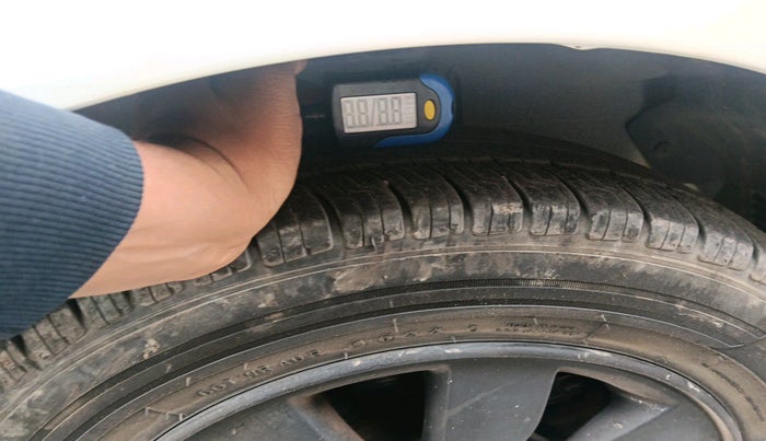 2012 Hyundai i20 SPORTZ 1.4 CRDI, Diesel, Manual, 93,234 km, tyre