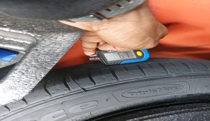 2024 Maruti Ciaz ZETA 1.5 SHVS MT PETROL, Petrol, Manual, 22,305 km, tyre