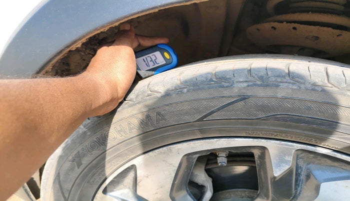 2016 Honda BR-V 1.5L I- DTEC VX, Diesel, Manual, 2,32,552 km, tyre