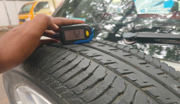 2015 Ford Ecosport TITANIUM 1.5L PETROL AT, Petrol, Automatic, 69,174 km, tyre