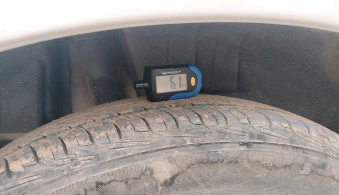 2019 Maruti Dzire VXI, Petrol, Manual, 70,599 km, tyre