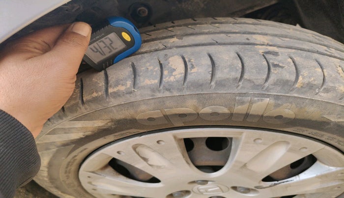 2017 Honda Amaze 1.2L I-VTEC S OPT, Petrol, Manual, 1,09,771 km, tyre