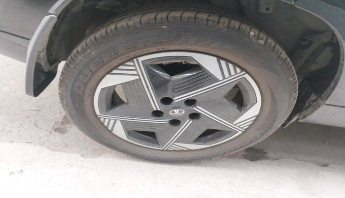 2024 Tata Curvv Pure Plus S 1.2 Petrol 7DCA, Petrol, Automatic, 9,885 km, tyre