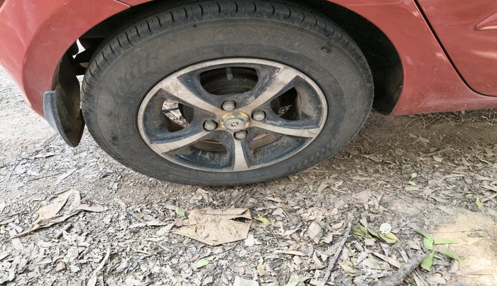 2010 Hyundai i10 ASTA 1.2 AT SUNROOF, Petrol, Automatic, 90,408 km, tyre