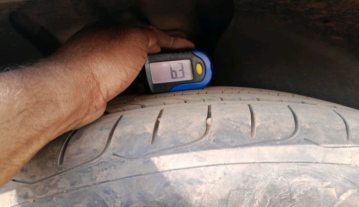 2024 KIA SELTOS  HTX 1.5 PETROL MT, Petrol, Manual, 7,760 km, tyre