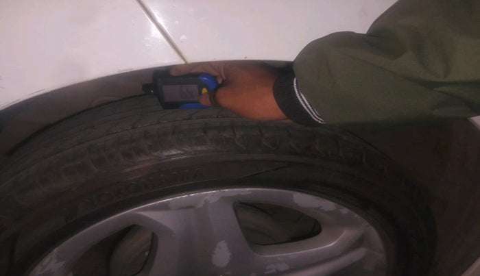 2017 Hyundai Elite i20 ASTA 1.2, Diesel, Manual, 69,495 km, tyre