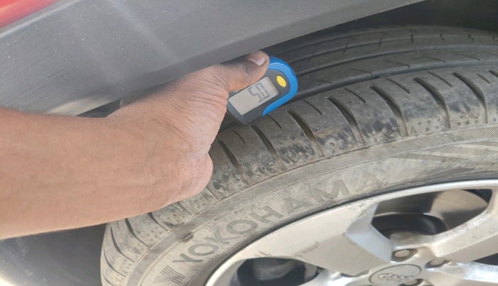 2018 Jeep Compass LIMITED (O) 1.4 PETROL AT, Petrol, Automatic, 75,833 km, tyre