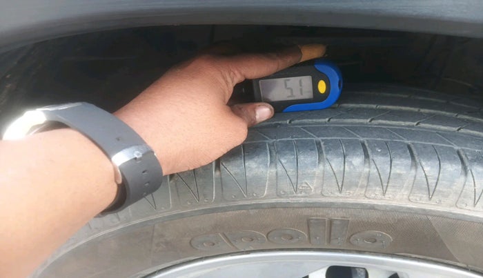 2020 Maruti Vitara Brezza LXI, Petrol, Manual, 59,586 km, tyre