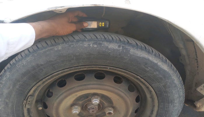 2013 Nissan Micra XV DIESEL, Diesel, Manual, 70,991 km, tyre