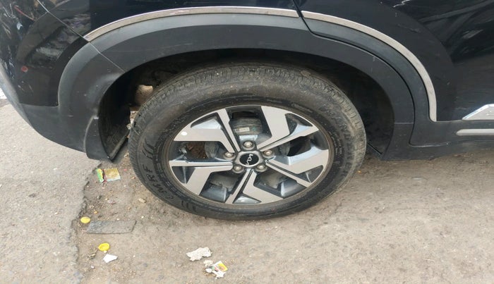 2021 KIA SONET HTX 1.5 AT, Diesel, Automatic, 54,507 km, tyre