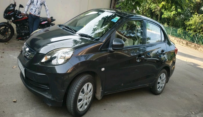 2015 Honda Amaze 1.2L I-VTEC S, Petrol, Manual, 60,553 km, tyre