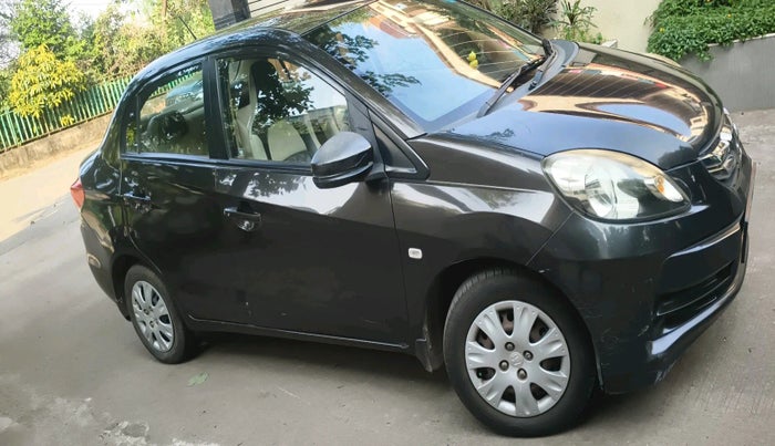 2015 Honda Amaze 1.2L I-VTEC S, Petrol, Manual, 60,553 km, tyre