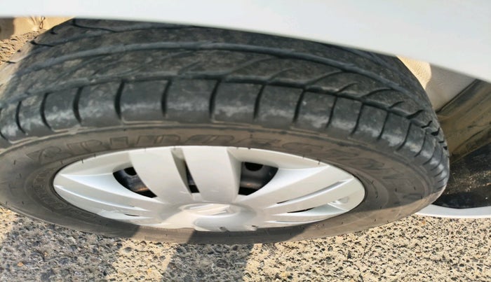 2019 Maruti Alto 800 LXI, Petrol, Manual, 47,413 km, tyre