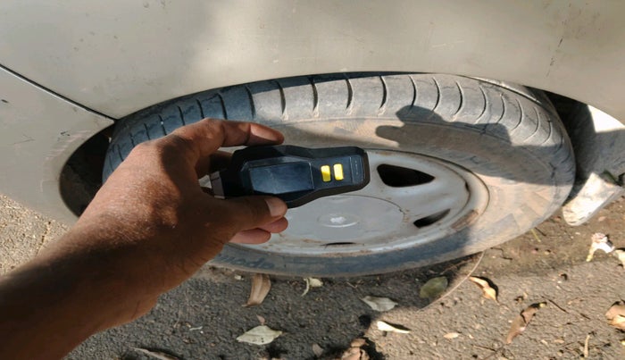 2010 Chevrolet Beat PS PETROL, Petrol, Manual, 1,13,500 km, tyre