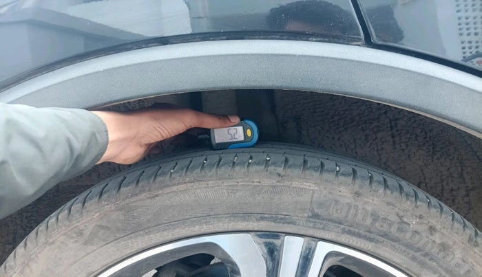 2022 MG ASTOR SAVVY 1.5 CVT, Petrol, Automatic, 29,857 km, tyre