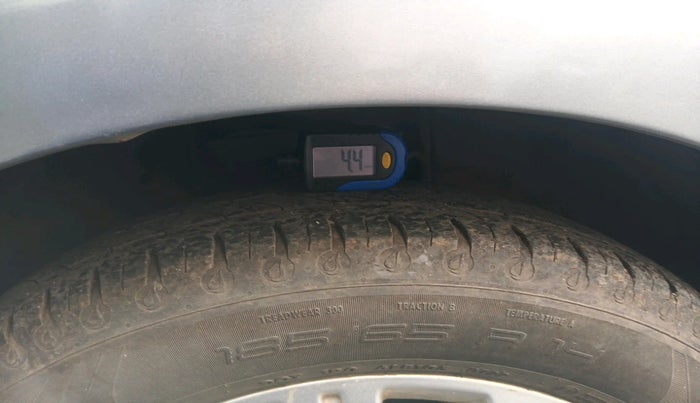 2018 Tata Tiago XZA PETROL, Petrol, Automatic, 69,448 km, tyre