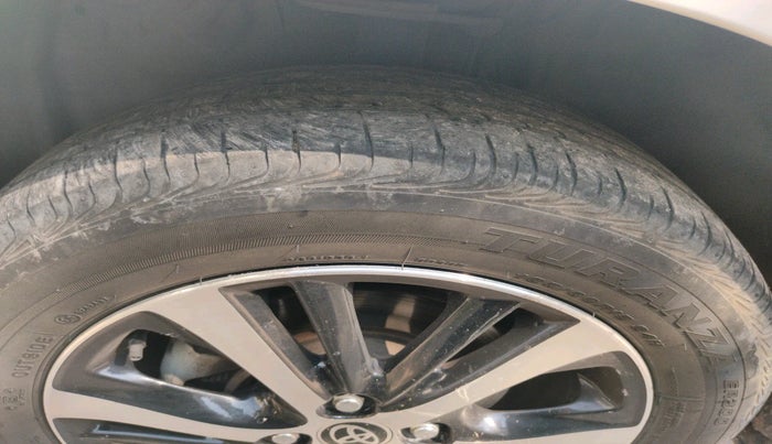 2021 Toyota YARIS G MT, Petrol, Manual, 54,800 km, tyre