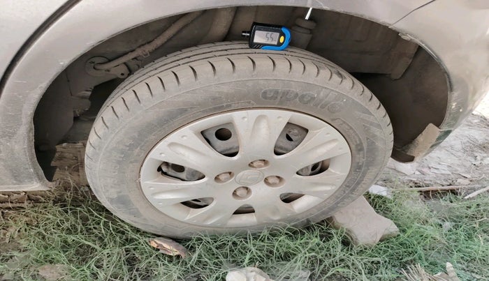 2014 Honda Brio S MT, Petrol, Manual, 70,100 km, tyre