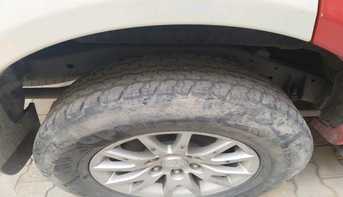 2016 Mitsubishi Pajero Sport 2.5 AT 4X2, Diesel, Automatic, 90,784 km, tyre