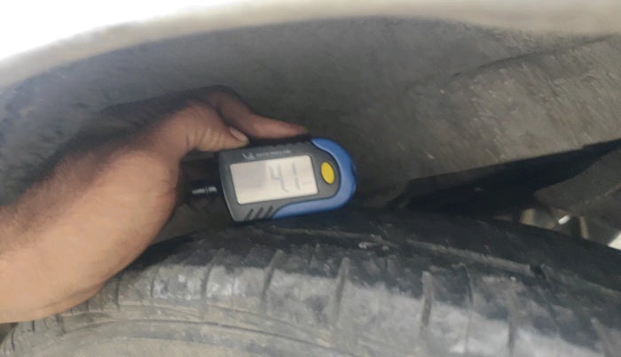 2015 Maruti Alto 800 LXI, Petrol, Manual, 54,960 km, tyre