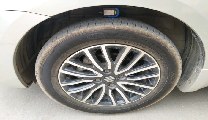 2017 Maruti Ciaz DELTA 1.4 MT PETROL, Petrol, Manual, 43,002 km, tyre