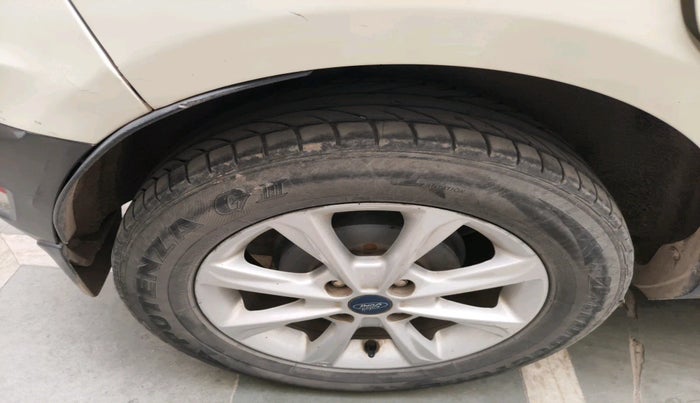 2019 Ford Ecosport TITANIUM 1.5L DIESEL, Diesel, Manual, 1,12,149 km, tyre