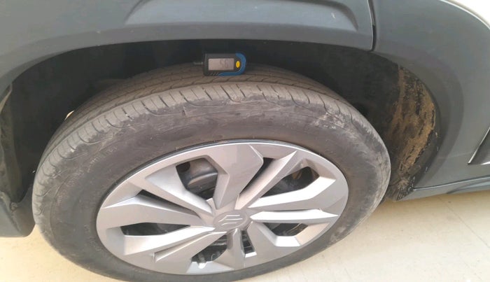 2023 Maruti FRONX DELTA CNG 1.2 MT, Petrol, Manual, 22,309 km, tyre