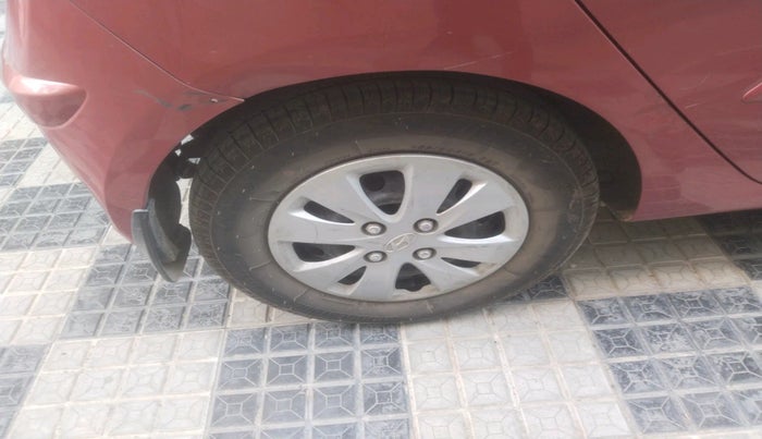 2011 Hyundai i10 SPORTZ 1.2, Petrol, Manual, 76,423 km, tyre