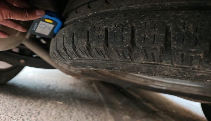 2015 Mahindra XUV500 W10, Diesel, Manual, 71,396 km, tyre