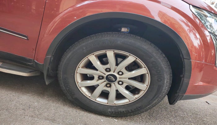 2015 Mahindra XUV500 W10, Diesel, Manual, 71,396 km, tyre