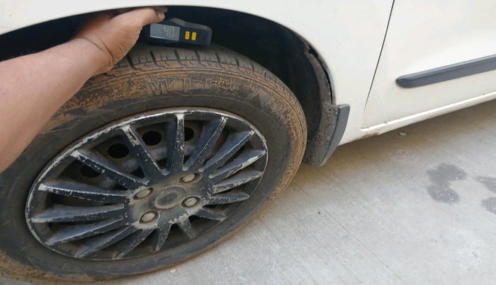 2012 Maruti Wagon R 1.0 VXI, Petrol, Manual, 1,28,467 km, tyre