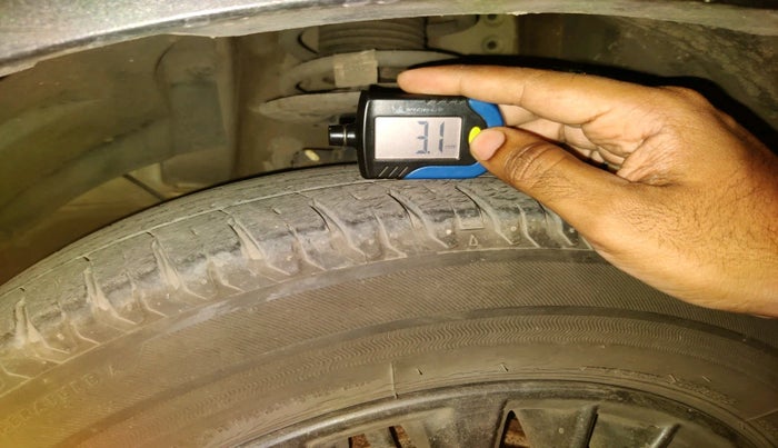 2020 Maruti XL6 ZETA AT, Petrol, Automatic, 27,120 km, tyre