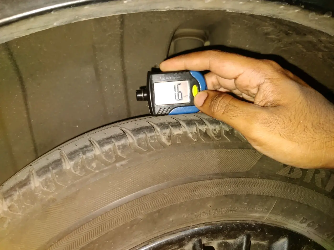 2020 Maruti XL6 ZETA AT, Petrol, Automatic, 27,120 km, tyre