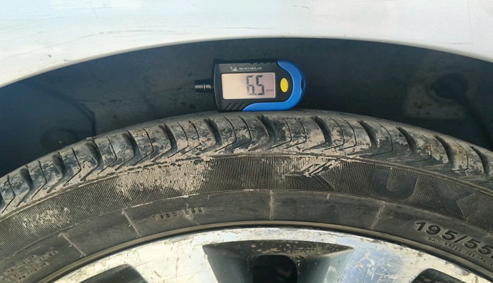 2015 Hyundai Verna FLUIDIC 1.6 CRDI S(O) 4S, Diesel, Manual, 1,17,287 km, tyre