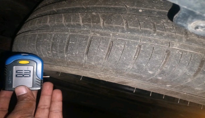 2023 Tata Safari XE, Diesel, Manual, 46,141 km, tyre