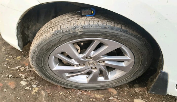 2021 Honda Jazz 1.2L I-VTEC ZX CVT, Petrol, Automatic, 1,24,144 km, tyre