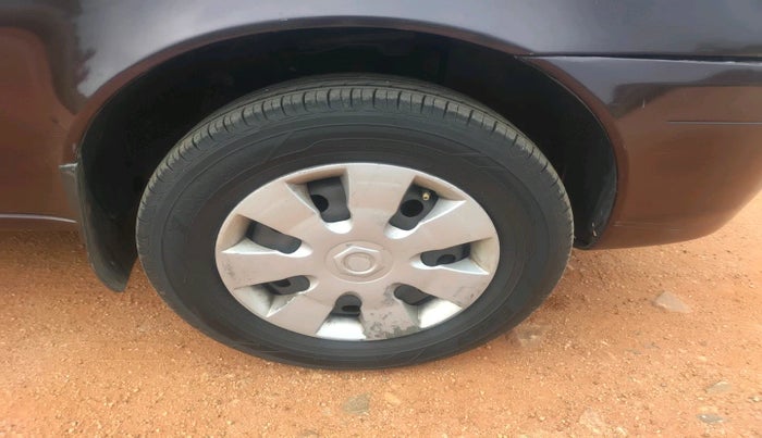 2010 Ford Ikon 1.4 DIESEL, Diesel, Manual, 76,947 km, tyre