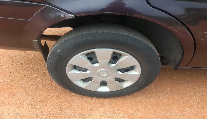 2010 Ford Ikon 1.4 DIESEL, Diesel, Manual, 76,947 km, tyre