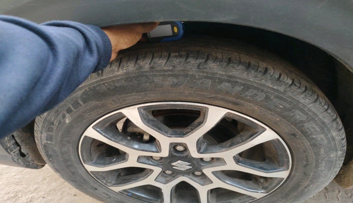 2022 Maruti XL6 ZETA CNG, Petrol, Manual, 38,728 km, tyre