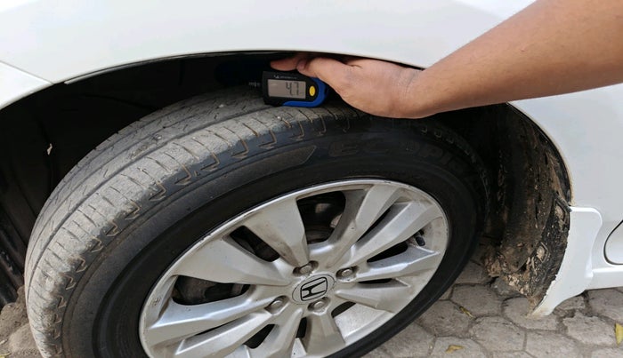 2013 Honda City 1.5L I-VTEC V MT, Petrol, Manual, 89,282 km, tyre