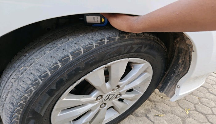 2013 Honda City 1.5L I-VTEC V MT, Petrol, Manual, 89,282 km, tyre