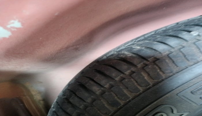 2017 Maruti Swift VDI, Diesel, Manual, 1,05,917 km, tyre