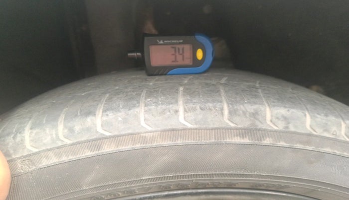 2013 Skoda Octavia ELEGANCE 1.8 TSI AT, Petrol, Automatic, 84,804 km, tyre