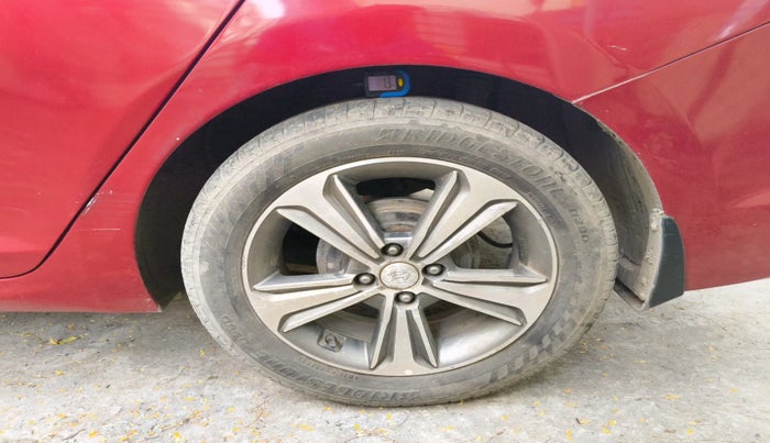 2018 Hyundai Verna 1.6 VTVT SX (O) AT, Petrol, Automatic, 59,105 km, tyre