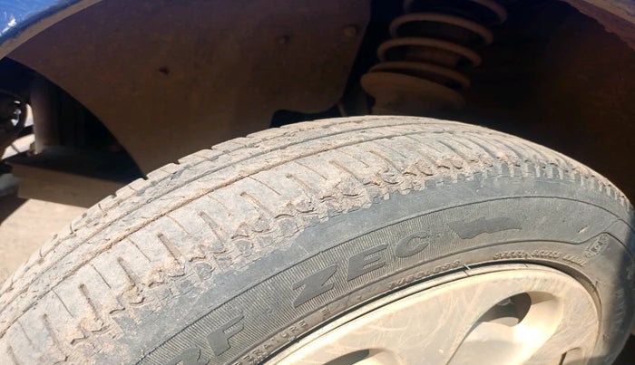 2014 Tata Nano TWIST XT, Petrol, Manual, 41,352 km, tyre